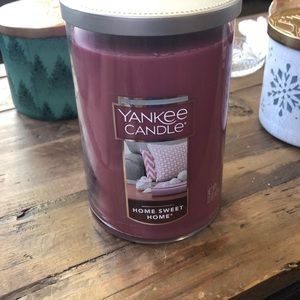 Yankee candle 2 wick Home sweet Home Candle